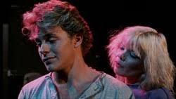 电车之家庭教师完整版影视海报